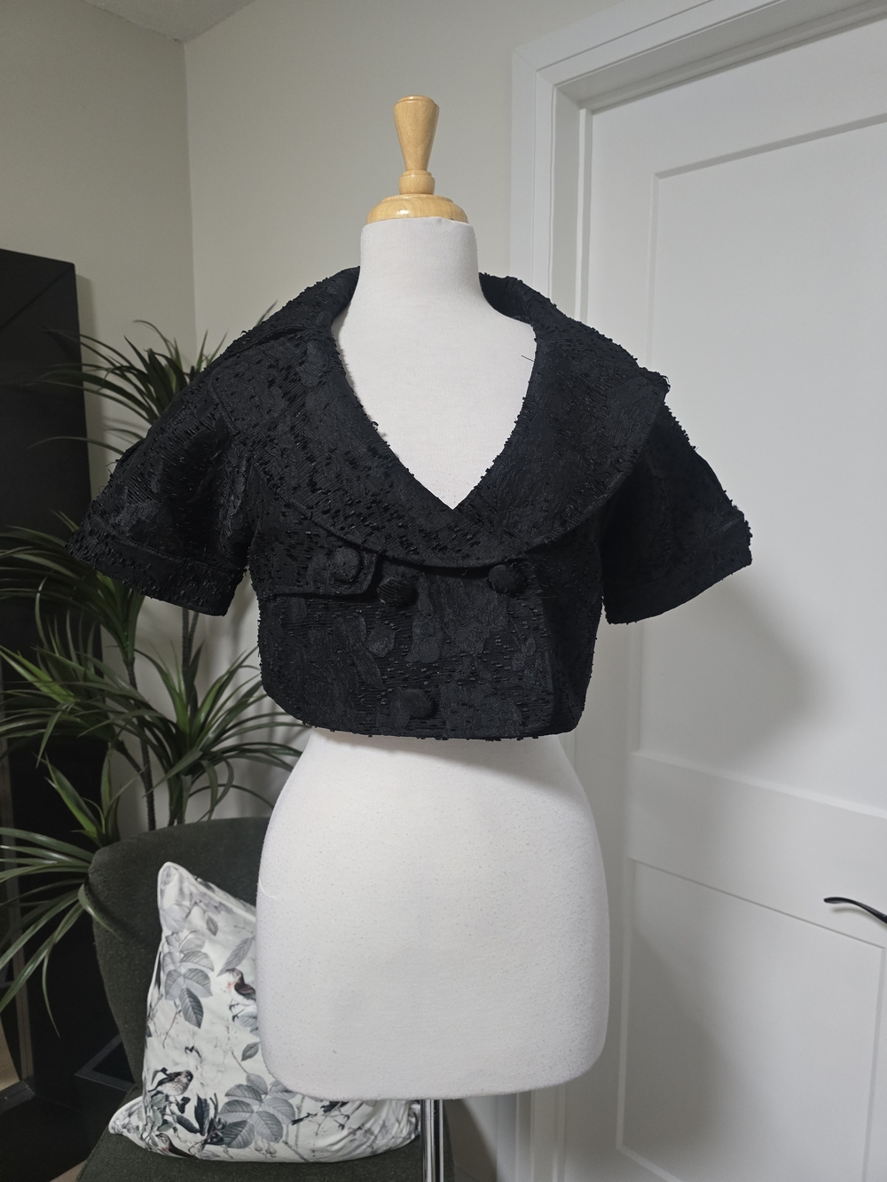 Marciano Black Textured Cropped Blazer with Wide Collar